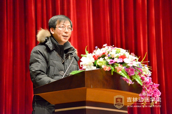 游戏分院院长助理冯长宝代表学院先进个人发言.jpg.jpg