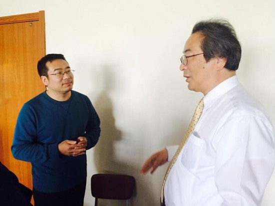 游戏学院院长杜振光与岩谷徹教授进行交流.JPG