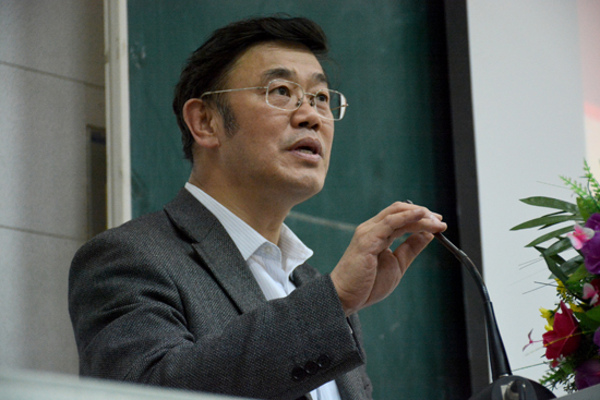 11学院党委副书记、副校长岳学军发表重要讲话倪棋摄.jpg
