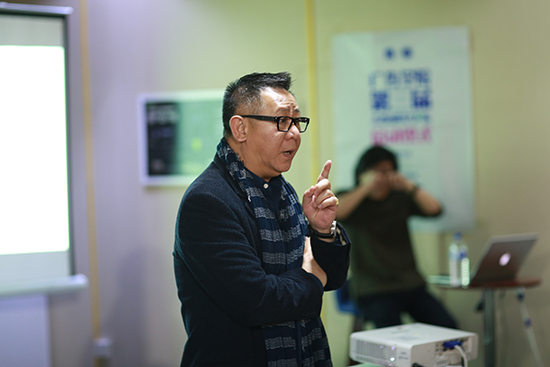 广告学院胡镜泉院长主持第三届广告杰青启动仪式.jpg