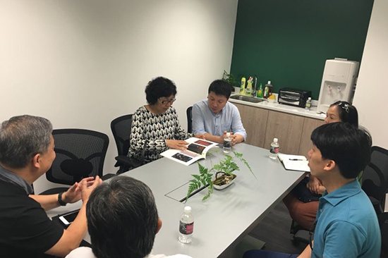 淡马锡理工学院设计学院超越设计中心陈万顺教授、洪曙天教授座谈.jpg